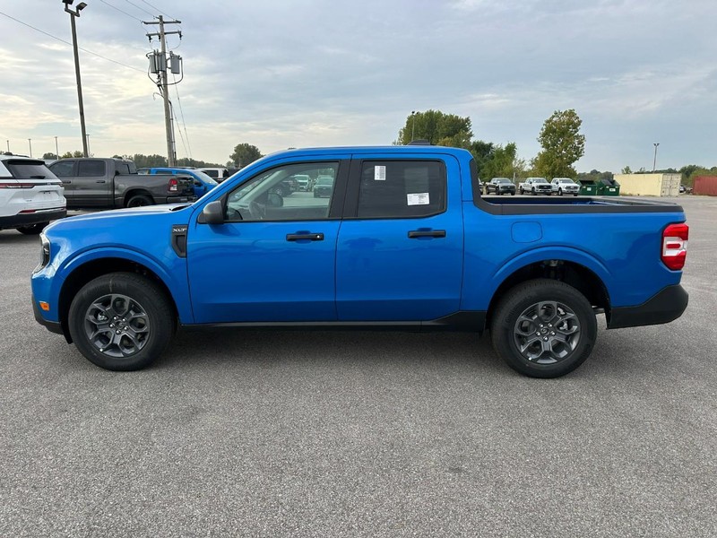 Ford Maverick Vehicle Full-screen Gallery Image 2