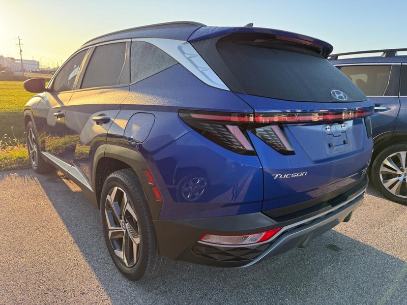 Hyundai Tucson Vehicle Full-screen Gallery Image 5