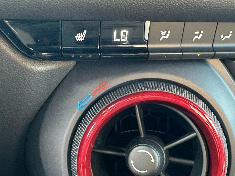 Chevrolet Blazer Vehicle Full-screen Gallery Image 21