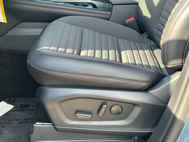 2026 Ford Explorer ST-Line - Photo 12