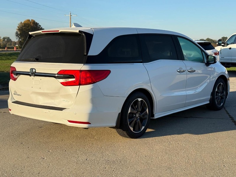 Honda Odyssey Vehicle Full-screen Gallery Image 5