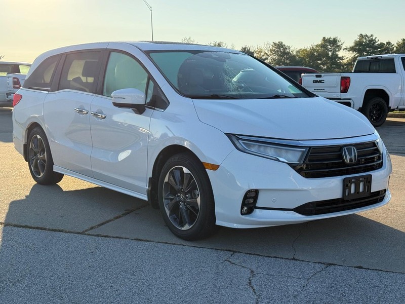 Honda Odyssey Vehicle Full-screen Gallery Image 8