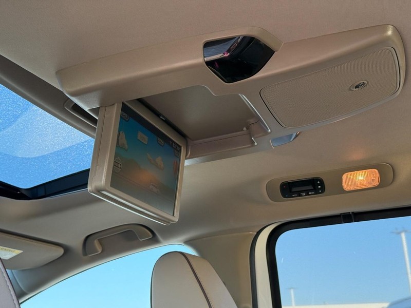 Honda Odyssey Vehicle Full-screen Gallery Image 12