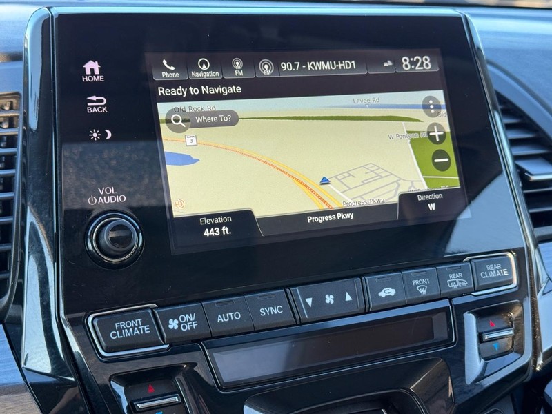 Honda Odyssey Vehicle Full-screen Gallery Image 18