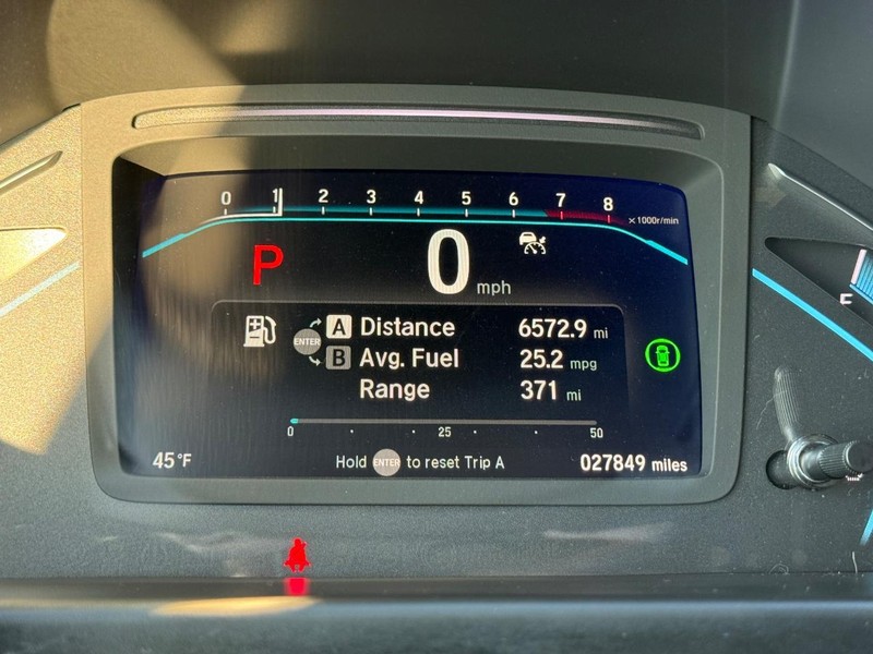 Honda Odyssey Vehicle Full-screen Gallery Image 24
