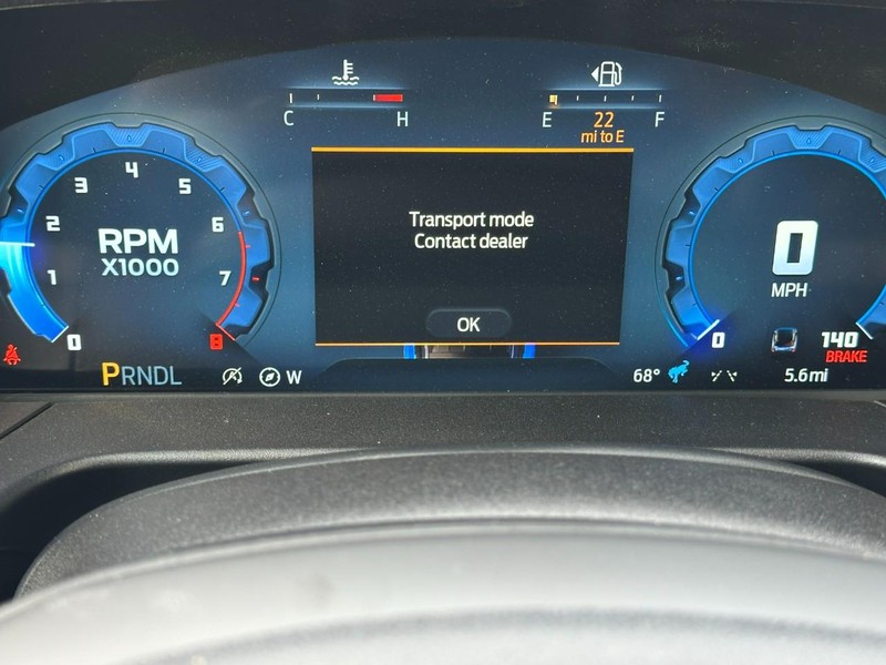 Ford Bronco Sport Vehicle Full-screen Gallery Image 13