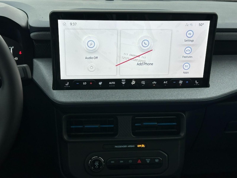 Ford Maverick Vehicle Full-screen Gallery Image 8