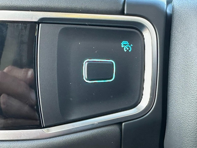 Ford Expedition Vehicle Full-screen Gallery Image 13