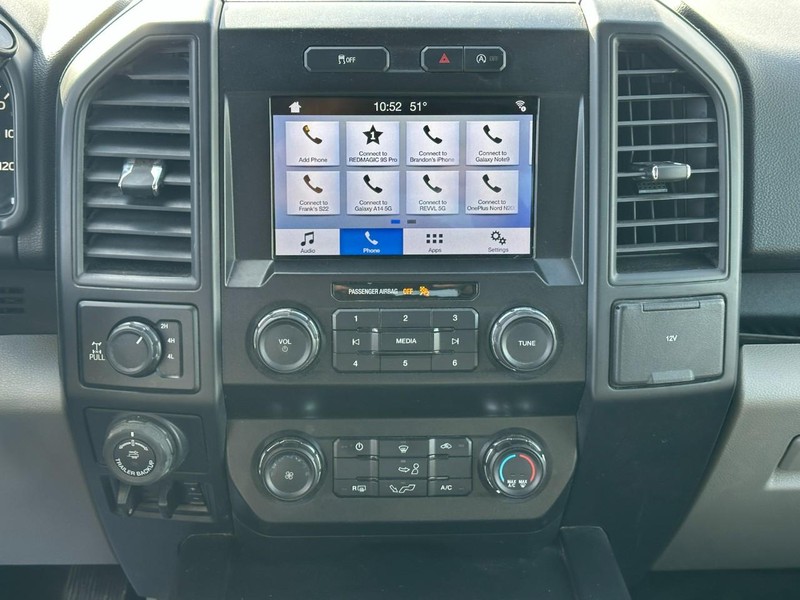 Ford F-150 Vehicle Full-screen Gallery Image 13