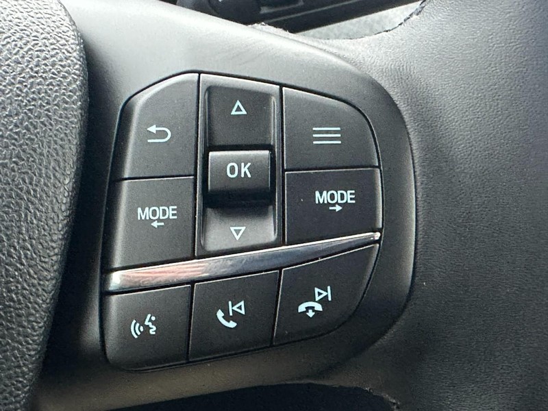 Ford Maverick Vehicle Full-screen Gallery Image 12