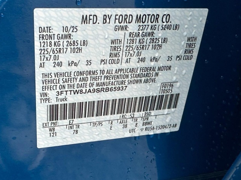 Ford Maverick Vehicle Full-screen Gallery Image 14