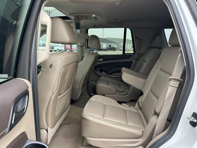 Chevrolet Tahoe Vehicle Full-screen Gallery Image 10