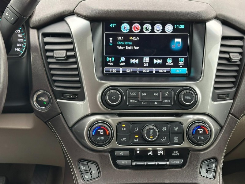 Chevrolet Tahoe Vehicle Full-screen Gallery Image 16