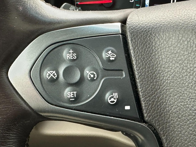 Chevrolet Tahoe Vehicle Full-screen Gallery Image 22