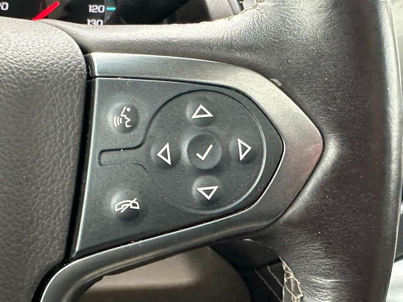 Chevrolet Tahoe Vehicle Full-screen Gallery Image 23