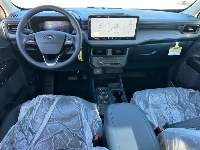 Ford Maverick Vehicle Full-screen Gallery Image 5