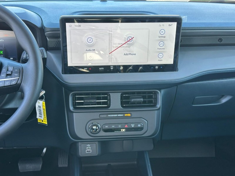 Ford Maverick Vehicle Full-screen Gallery Image 7