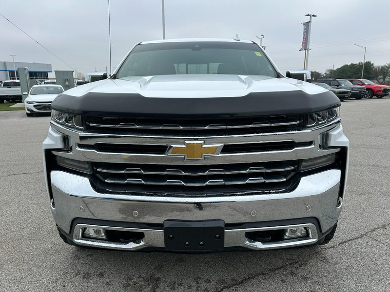 Chevrolet Silverado 1500 Vehicle Full-screen Gallery Image 9