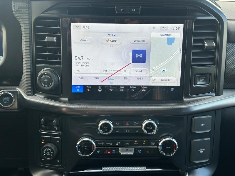 Ford F-150 Vehicle Full-screen Gallery Image 8