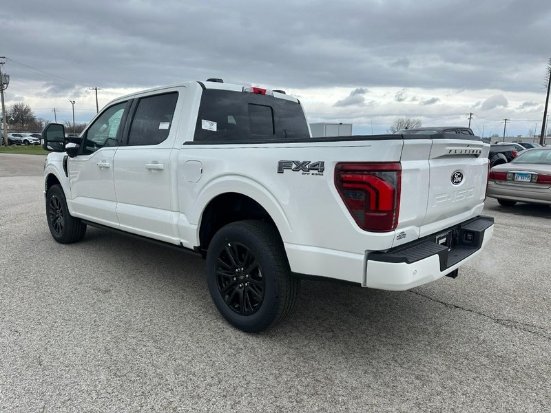 Ford F-150 Vehicle Full-screen Gallery Image 3