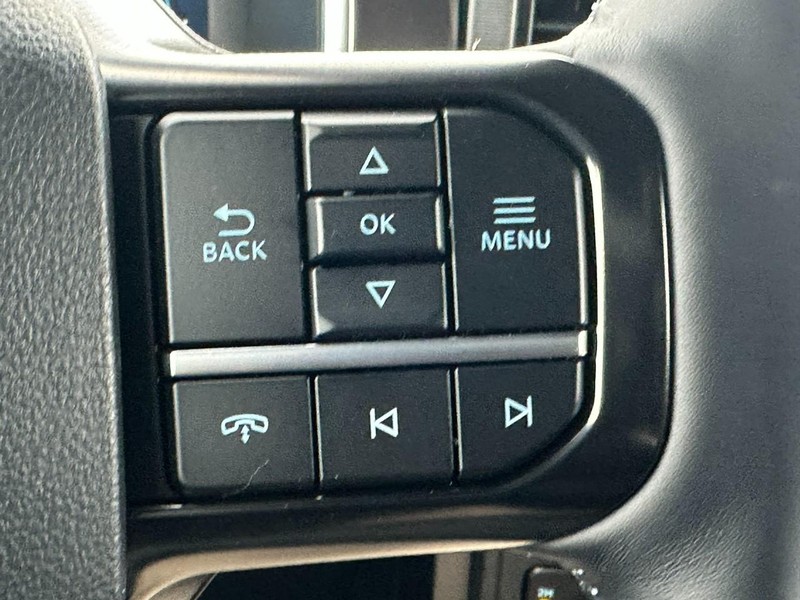 Ford F-150 Vehicle Full-screen Gallery Image 13