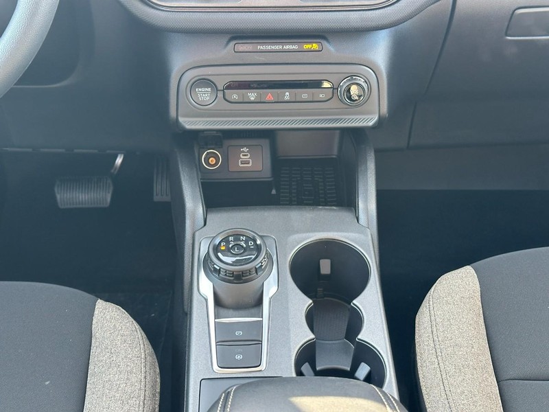 Ford Bronco Sport Vehicle Full-screen Gallery Image 8