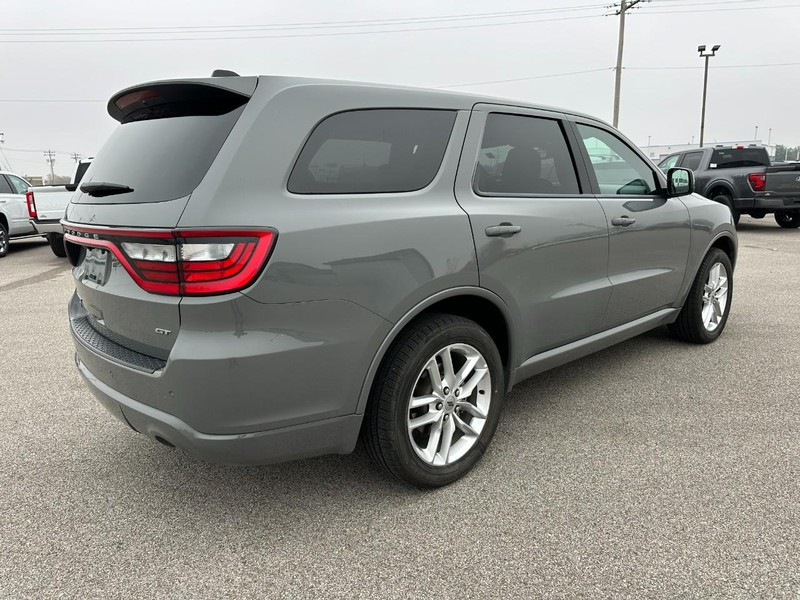 Dodge Durango Vehicle Full-screen Gallery Image 6