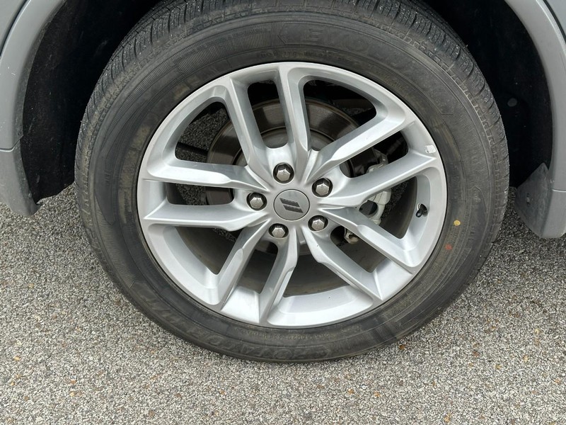 Dodge Durango Vehicle Full-screen Gallery Image 7