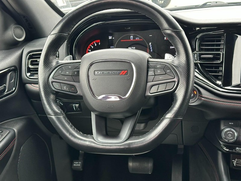 Dodge Durango Vehicle Full-screen Gallery Image 13