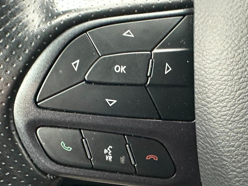 Dodge Durango Vehicle Full-screen Gallery Image 19