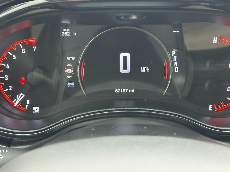 Dodge Durango Vehicle Full-screen Gallery Image 21