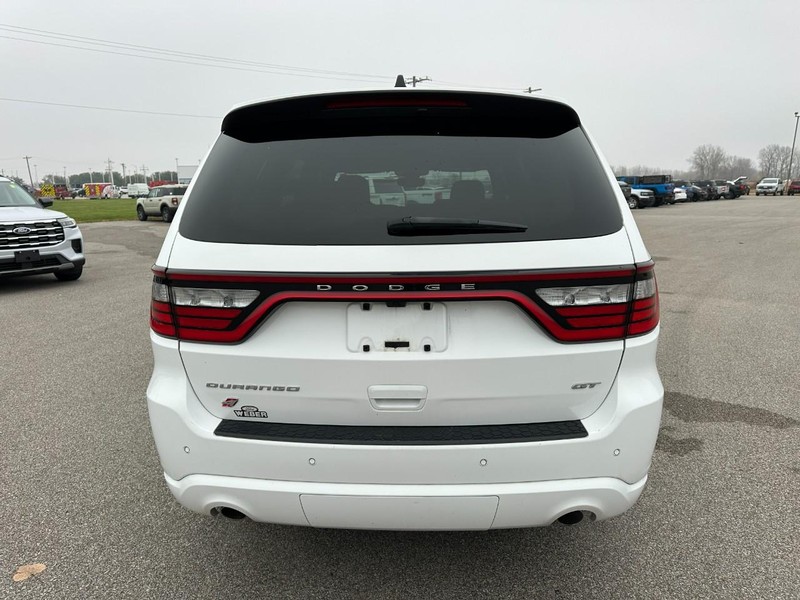 Dodge Durango Vehicle Full-screen Gallery Image 4