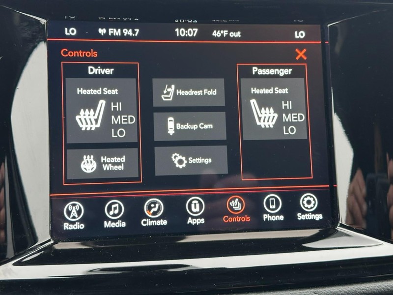 Dodge Durango Vehicle Full-screen Gallery Image 22