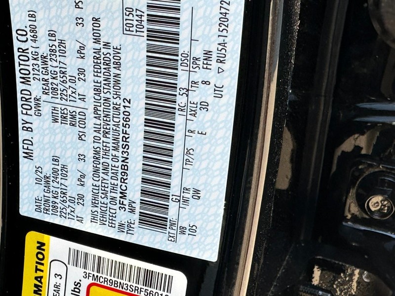 Ford Bronco Sport Vehicle Full-screen Gallery Image 13