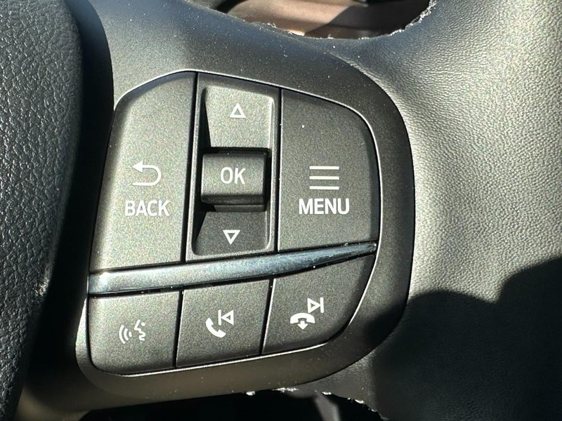 Ford Bronco Sport Vehicle Full-screen Gallery Image 12