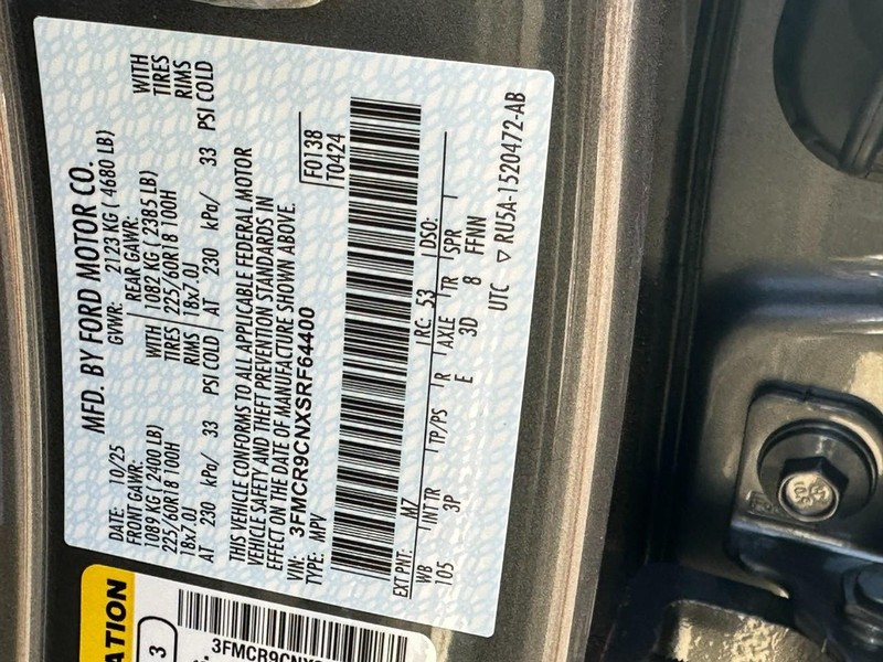 Ford Bronco Sport Vehicle Full-screen Gallery Image 14