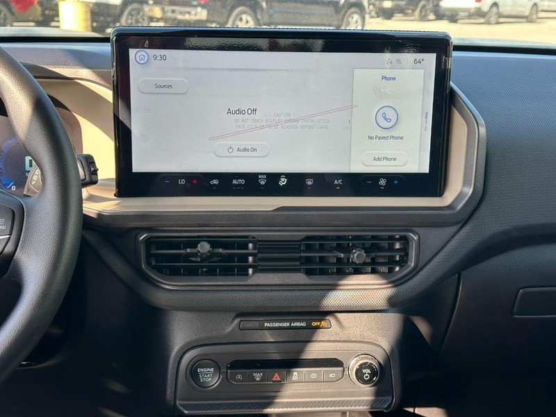 Ford Bronco Sport Vehicle Full-screen Gallery Image 7