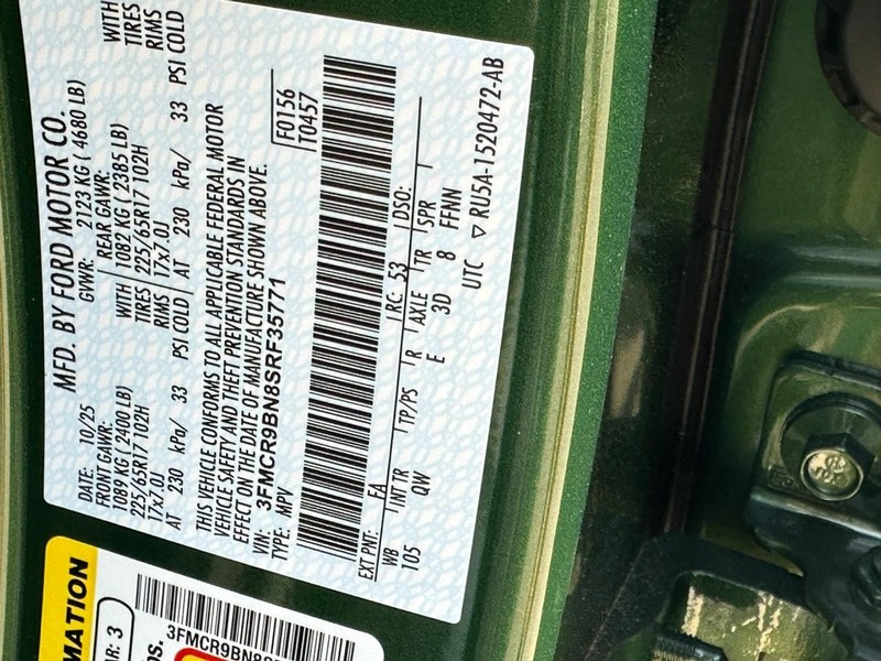 Ford Bronco Sport Vehicle Full-screen Gallery Image 15