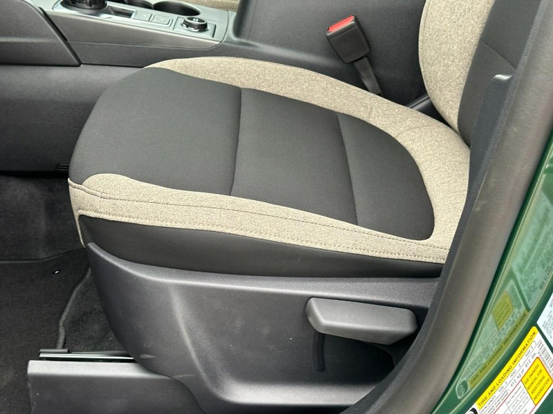 Ford Bronco Sport Vehicle Full-screen Gallery Image 10