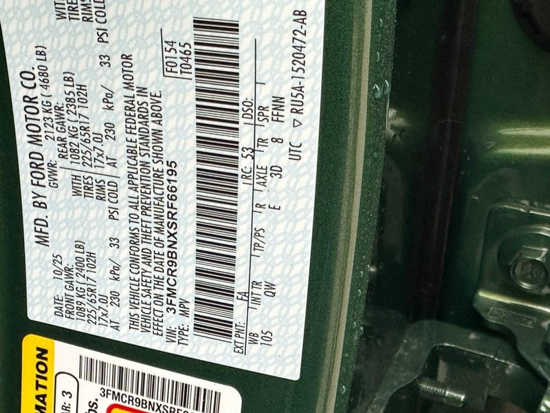 Ford Bronco Sport Vehicle Full-screen Gallery Image 14