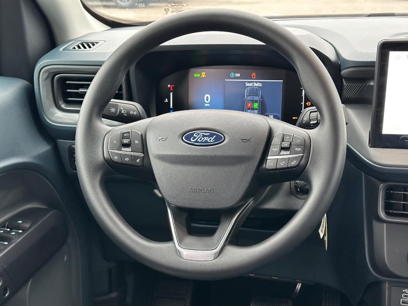 Ford Maverick Vehicle Full-screen Gallery Image 6