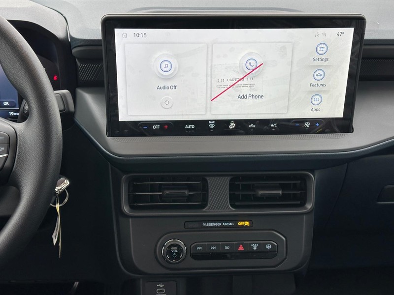 Ford Maverick Vehicle Full-screen Gallery Image 7