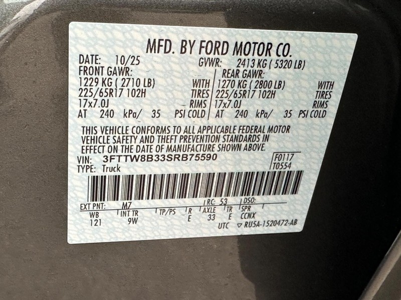 Ford Maverick Vehicle Full-screen Gallery Image 13