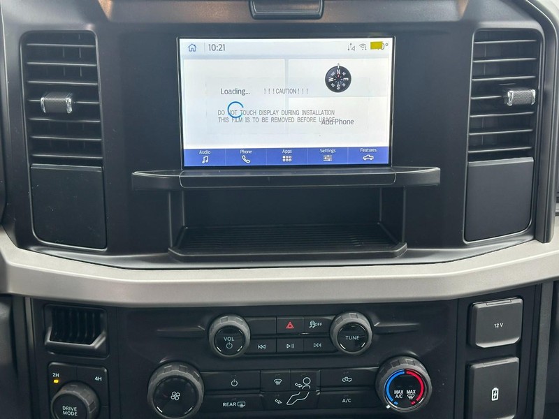 Ford Super Duty F-250 SRW Vehicle Full-screen Gallery Image 7