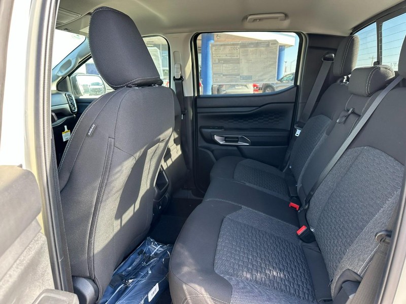 Ford Ranger Vehicle Full-screen Gallery Image 4