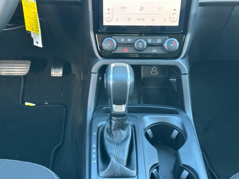 Ford Ranger Vehicle Full-screen Gallery Image 8