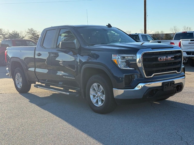 GMC Sierra 1500 Vehicle Full-screen Gallery Image 8