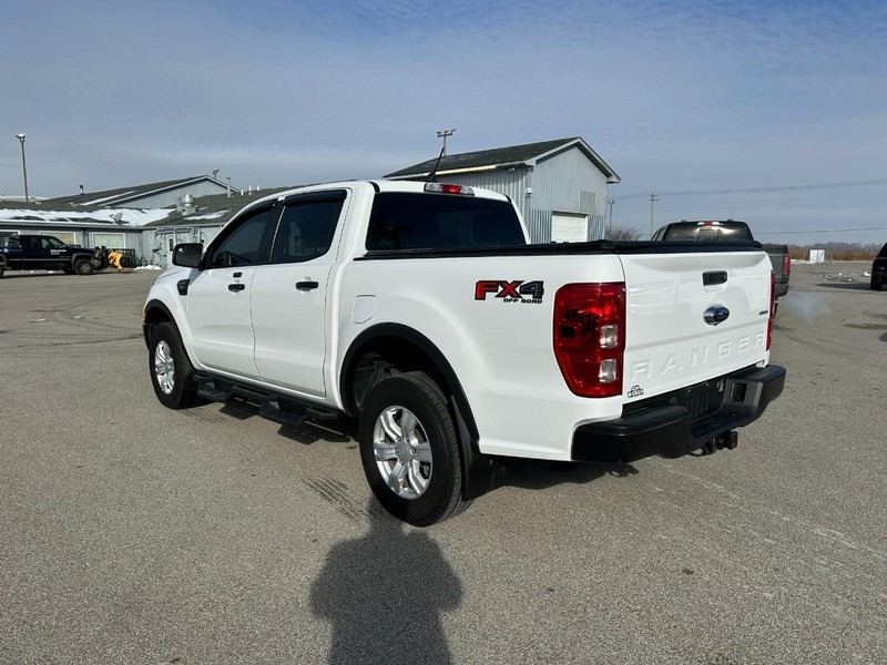 Ford Ranger Vehicle Full-screen Gallery Image 3