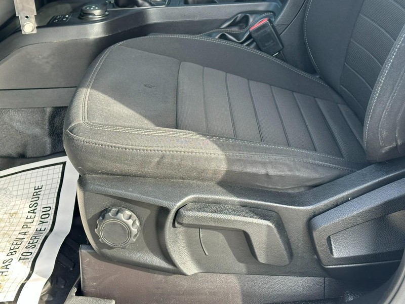 Ford Ranger Vehicle Full-screen Gallery Image 17