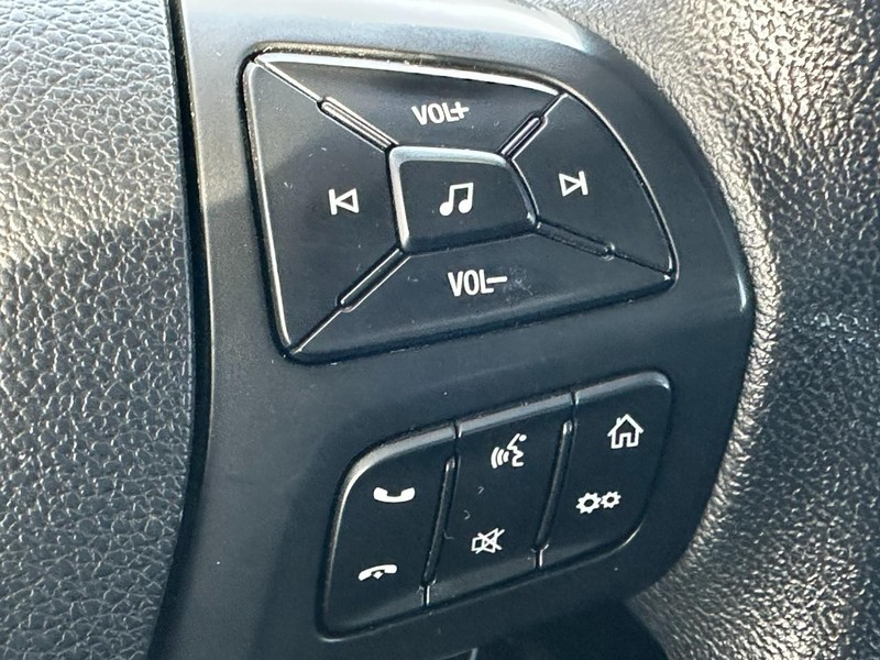 Ford Ranger Vehicle Full-screen Gallery Image 19